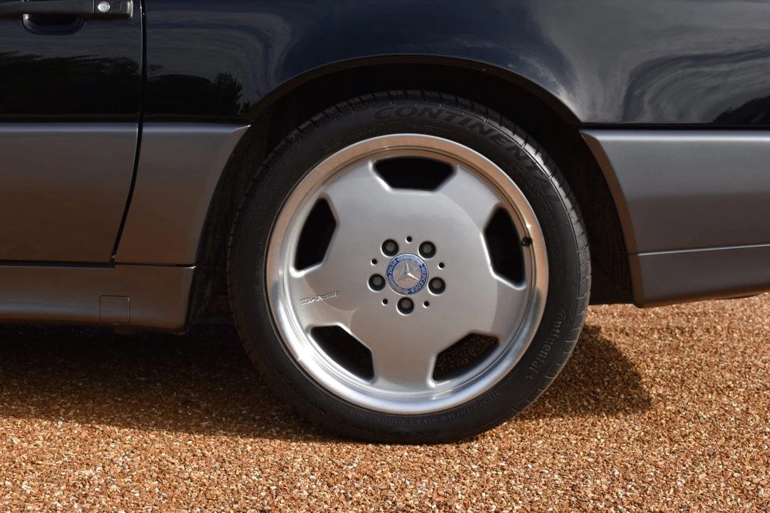 1995 Mercedes-Benz R129 SL-Class - Image 23 of 31