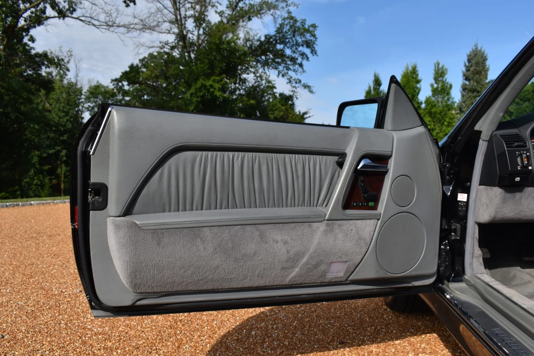 1995 Mercedes-Benz R129 SL-Class - Image 26 of 31