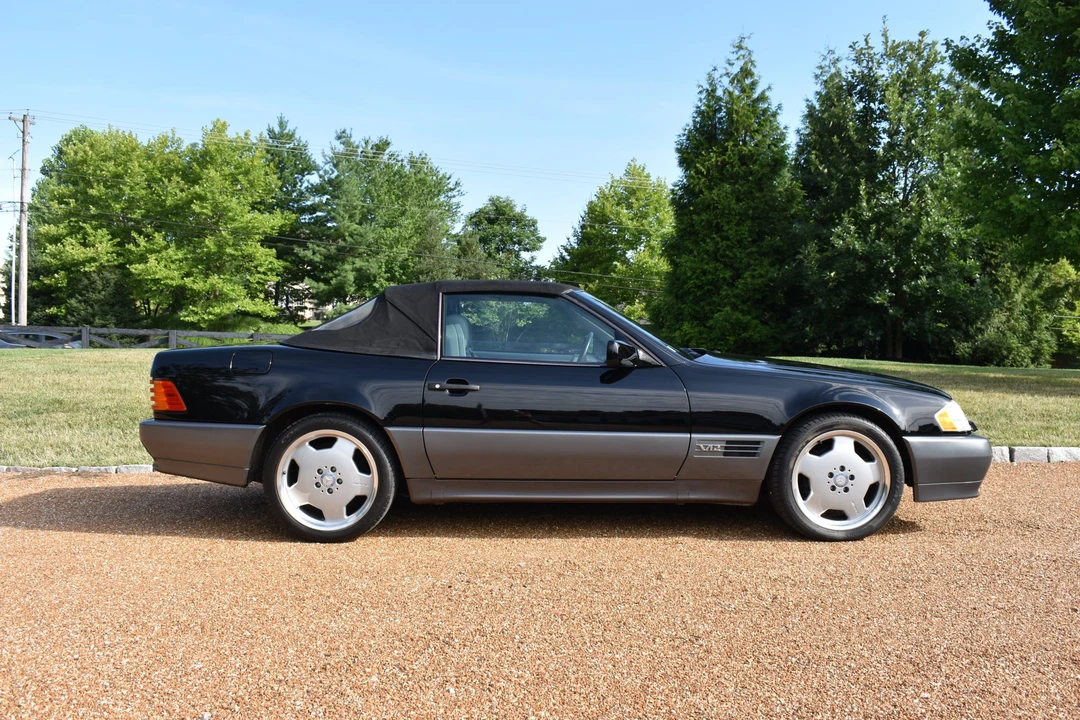 1995 Mercedes-Benz R129 SL-Class - Image 8 of 31