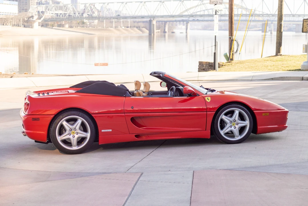1996 Ferrari F355 Spider - Image 26 of 31