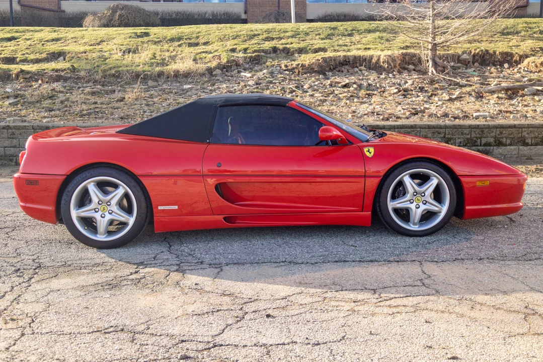 1996 Ferrari F355 Spider - Image 15 of 31