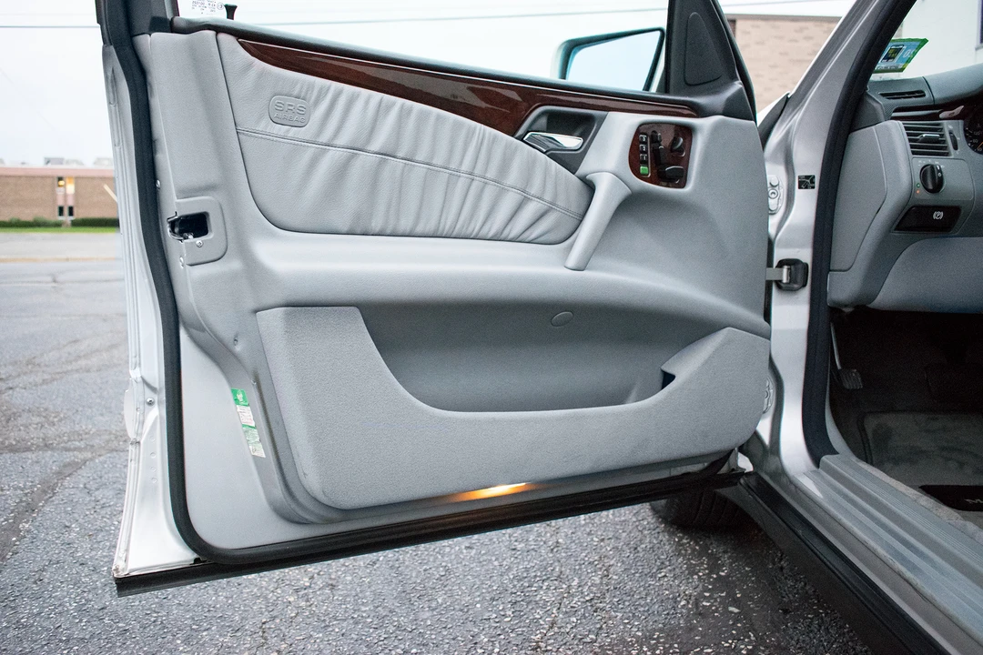 1996 Mercedes-Benz W210 E-Class - Image 26 of 31
