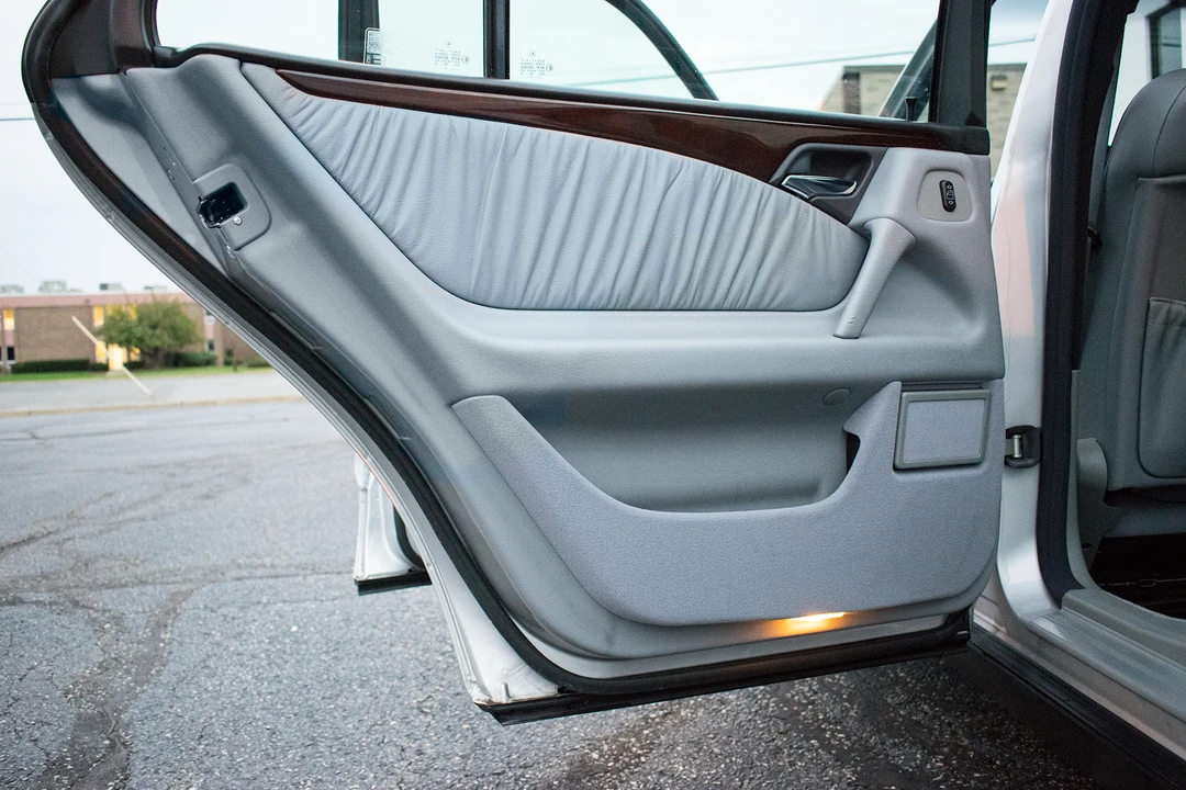 1996 Mercedes-Benz W210 E-Class - Image 28 of 31