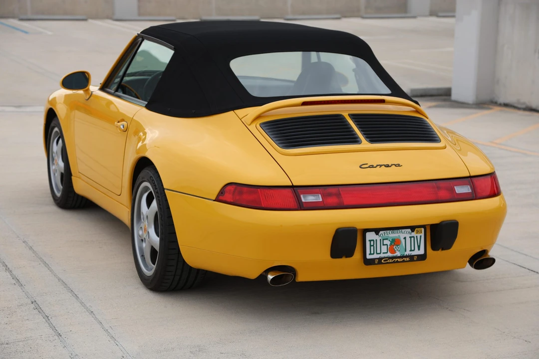 1996 Porsche 993 Carrera - Image 24 of 31