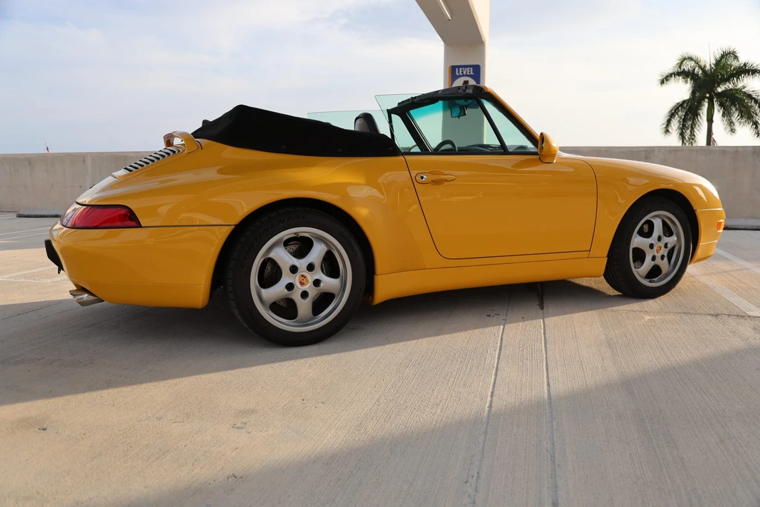 1996 Porsche 993 Carrera - Image 13 of 31