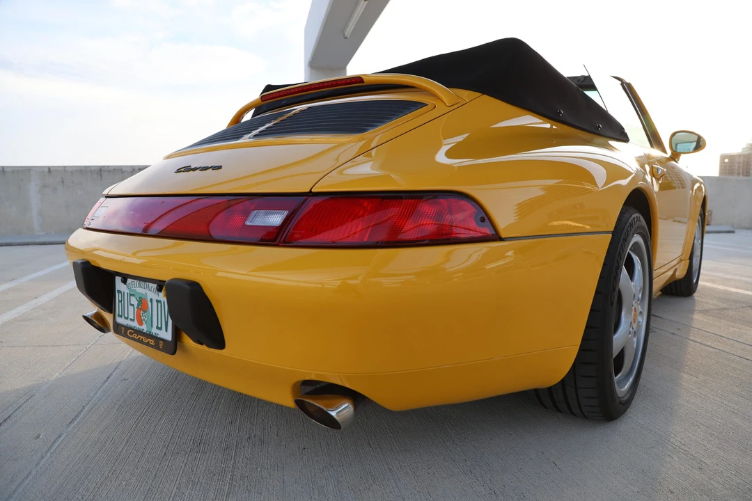 1996 Porsche 993 Carrera - Image 10 of 31
