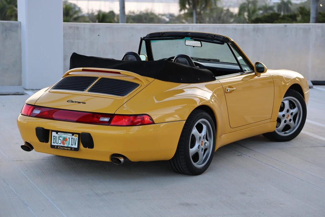1996 Porsche 993 Carrera - Image 12 of 31