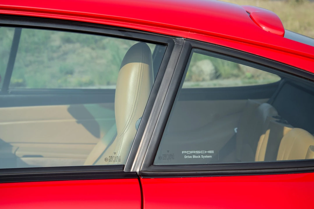 1996 Porsche 993 Turbo - Image 18 of 31