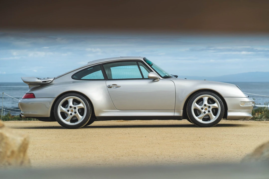 1997 Porsche 993 Carrera - Image 24 of 31