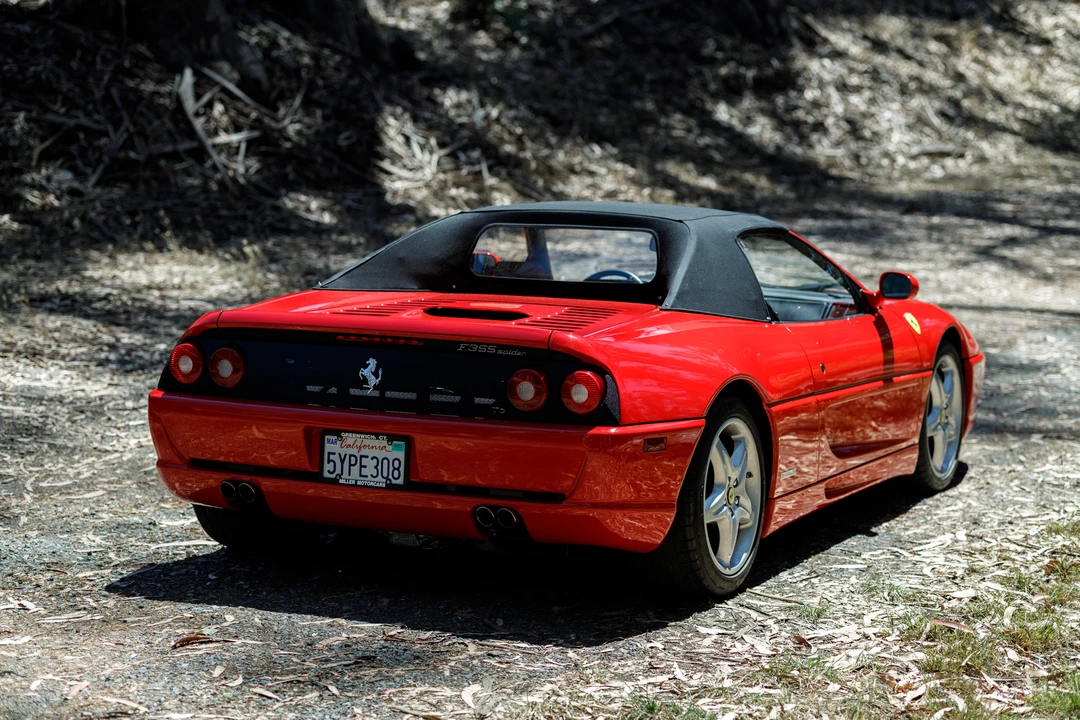 1998 Ferrari F355 Spider - Image 22 of 31