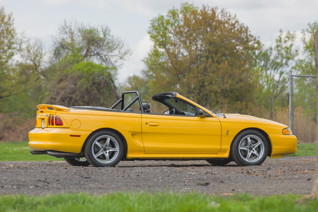 1998 Ford SN95 Mustang Cobra - Image 22 of 31