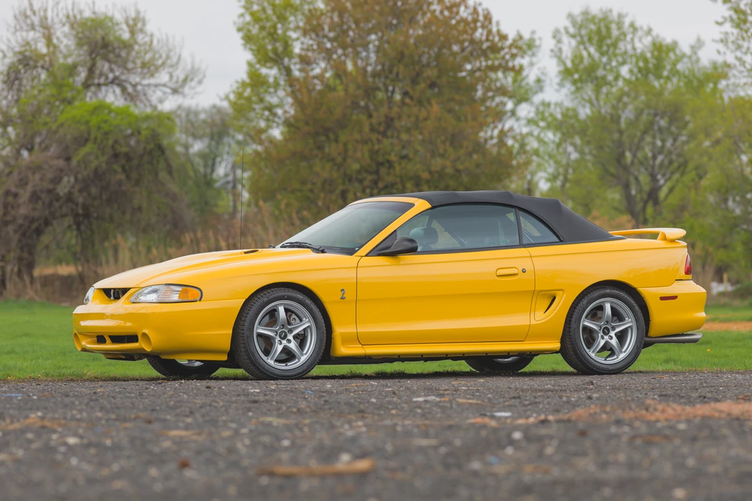 1998 Ford SN95 Mustang Cobra - Image 12 of 31