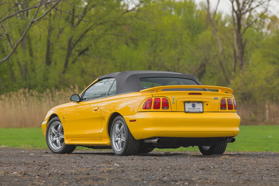 1998 Ford SN95 Mustang Cobra - Image 16 of 31
