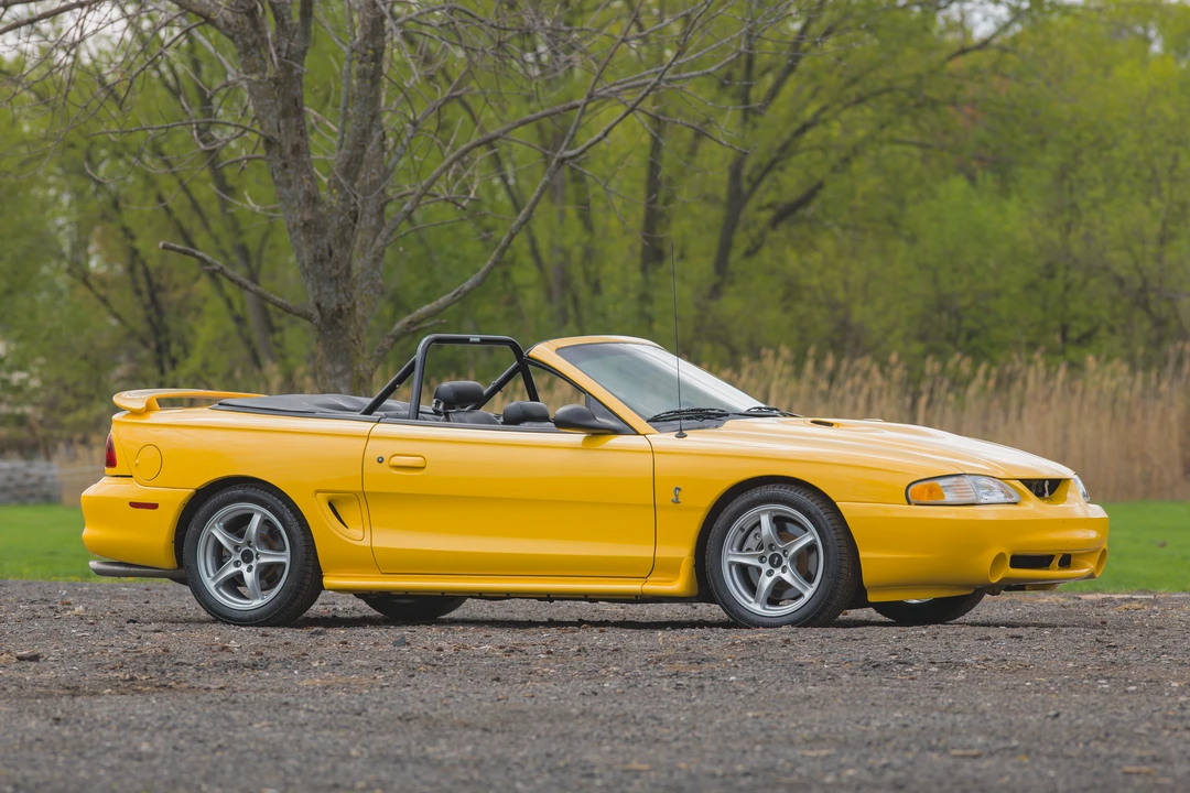 1998 Ford SN95 Mustang Cobra - Image 24 of 31
