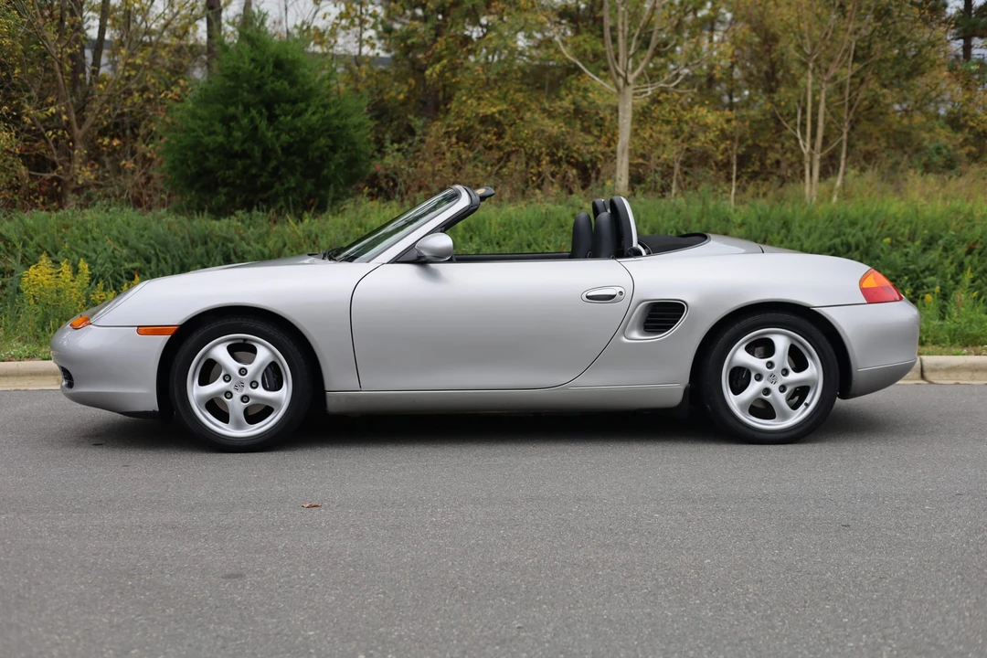 1998 Porsche 986 Boxster - Image 24 of 31