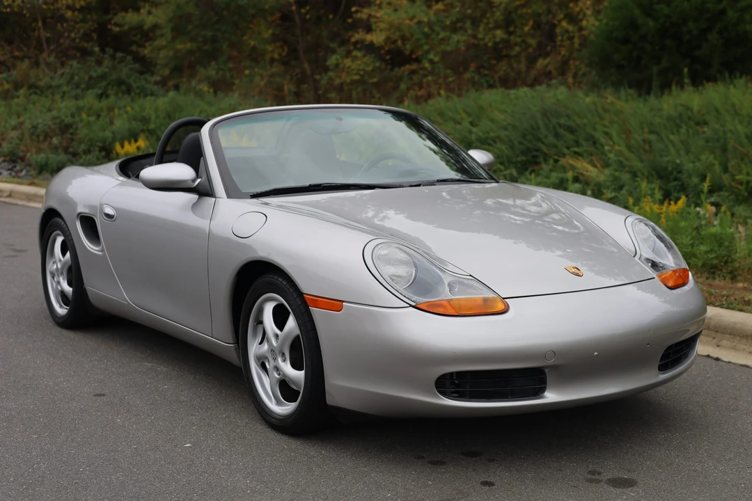1998 Porsche 986 Boxster - Image 10 of 31