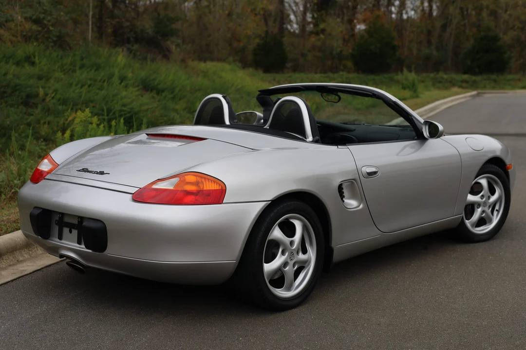 1998 Porsche 986 Boxster - Image 16 of 31