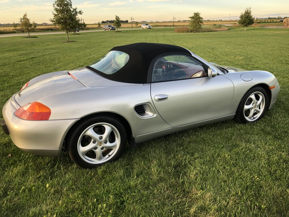 1998 Porsche 986 Boxster - Image 4 of 31
