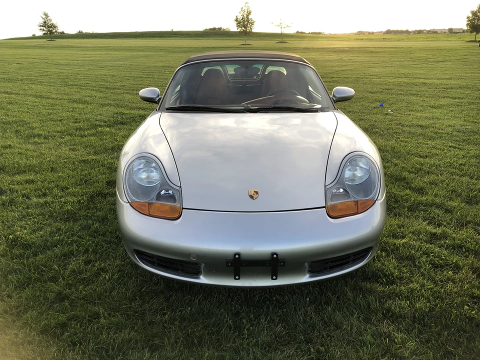 1998 Porsche 986 Boxster - Image 2 of 31