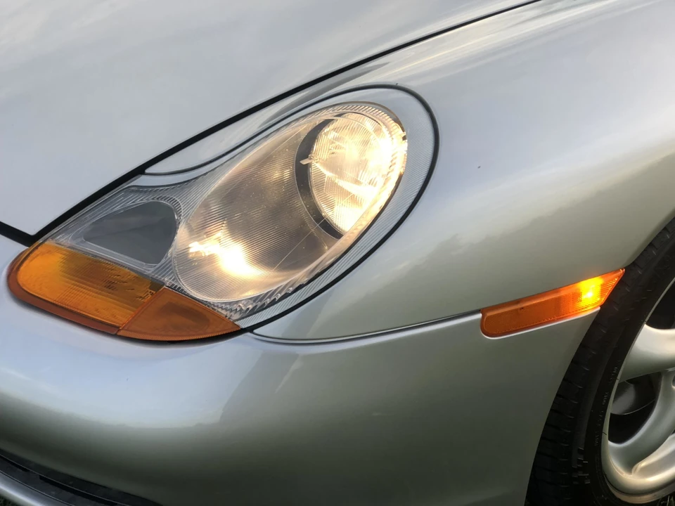 1998 Porsche 986 Boxster - Image 17 of 31