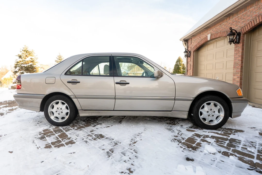 1999 Mercedes-Benz W202 C-Class - Image 4 of 31