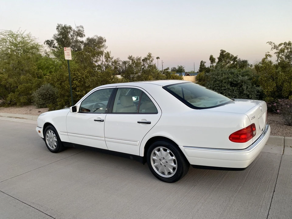 1999 Mercedes-Benz W210 E-Class - Image 13 of 31