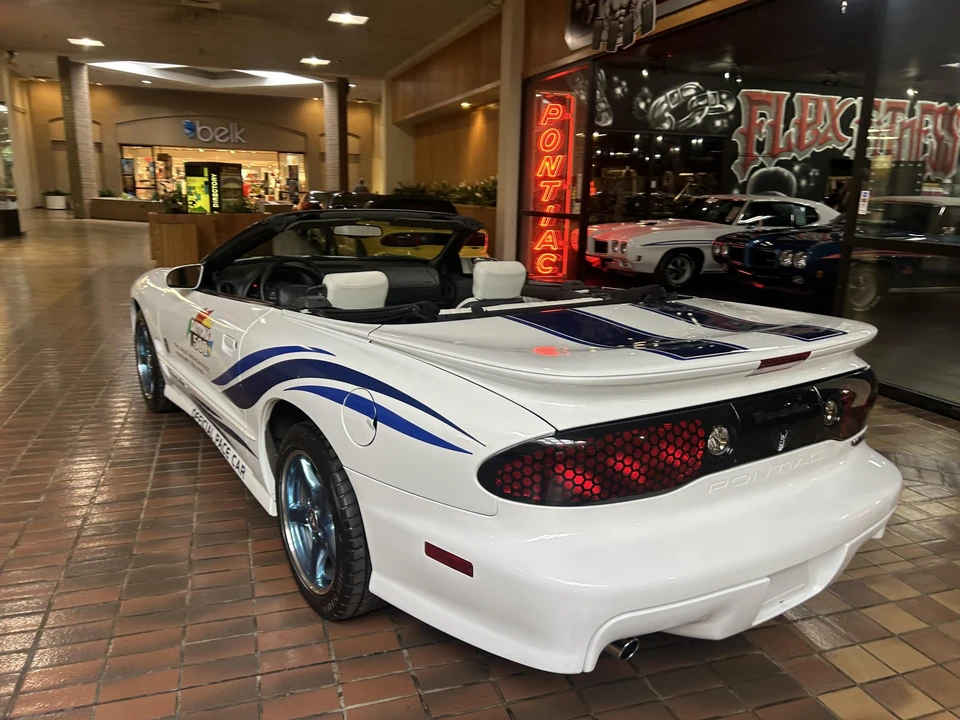 1999 Pontiac Firebird Trans Am 4th Gen - Image 4 of 31