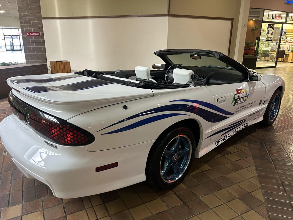 1999 Pontiac Firebird Trans Am 4th Gen - Image 8 of 31