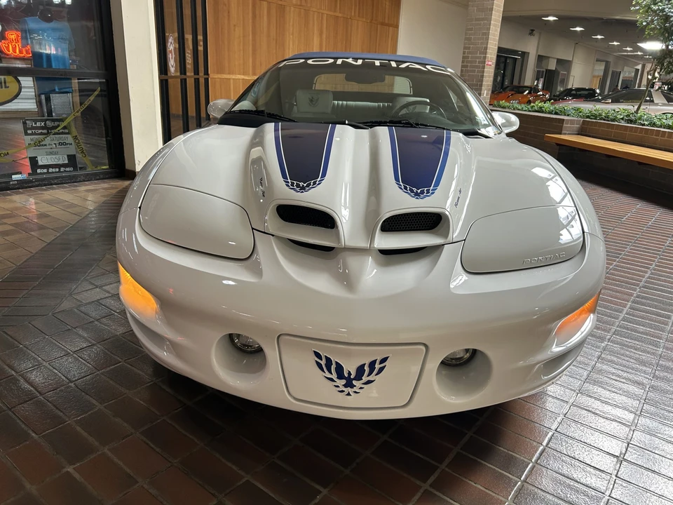 1999 Pontiac Firebird Trans Am 4th Gen - Image 11 of 31