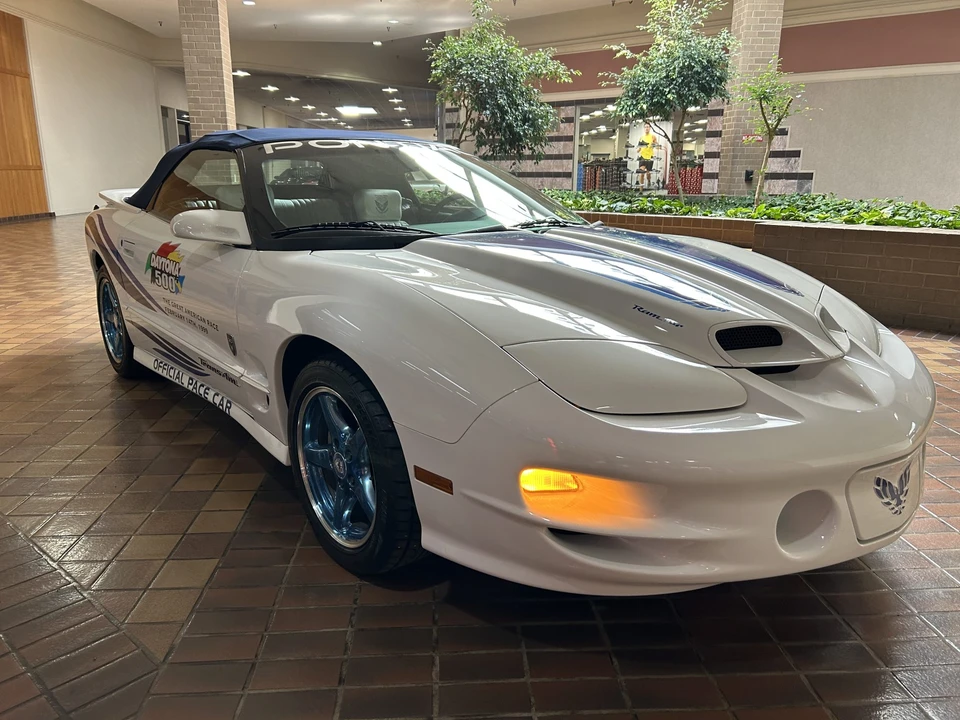 1999 Pontiac Firebird Trans Am 4th Gen - Image 10 of 31