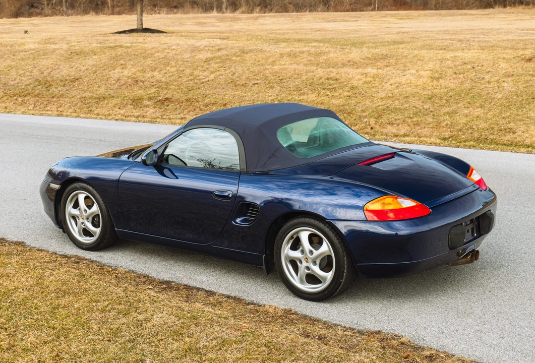 1999 Porsche 986 Boxster - Image 30 of 31