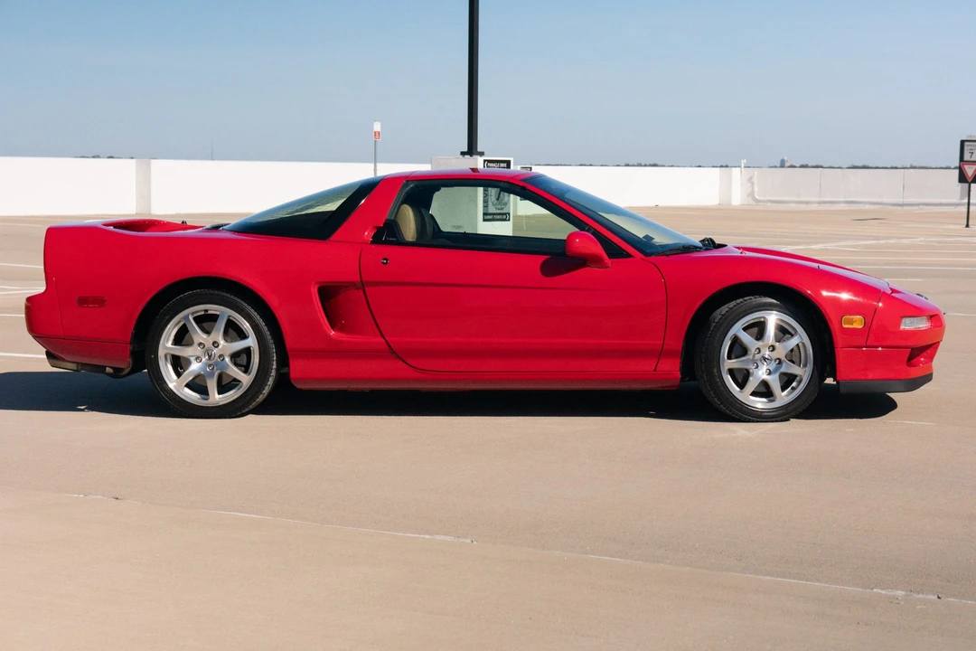 2000 Acura NA2 NSX - Image 10 of 31