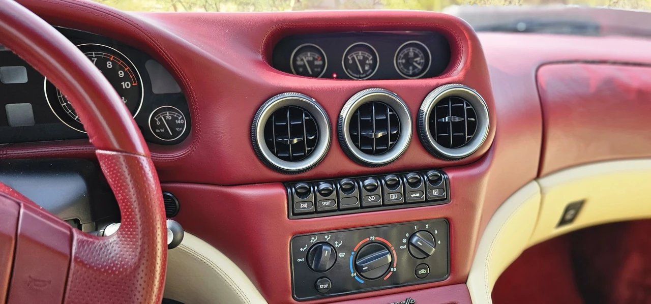 2000 Ferrari 550 Maranello - Image 29 of 31