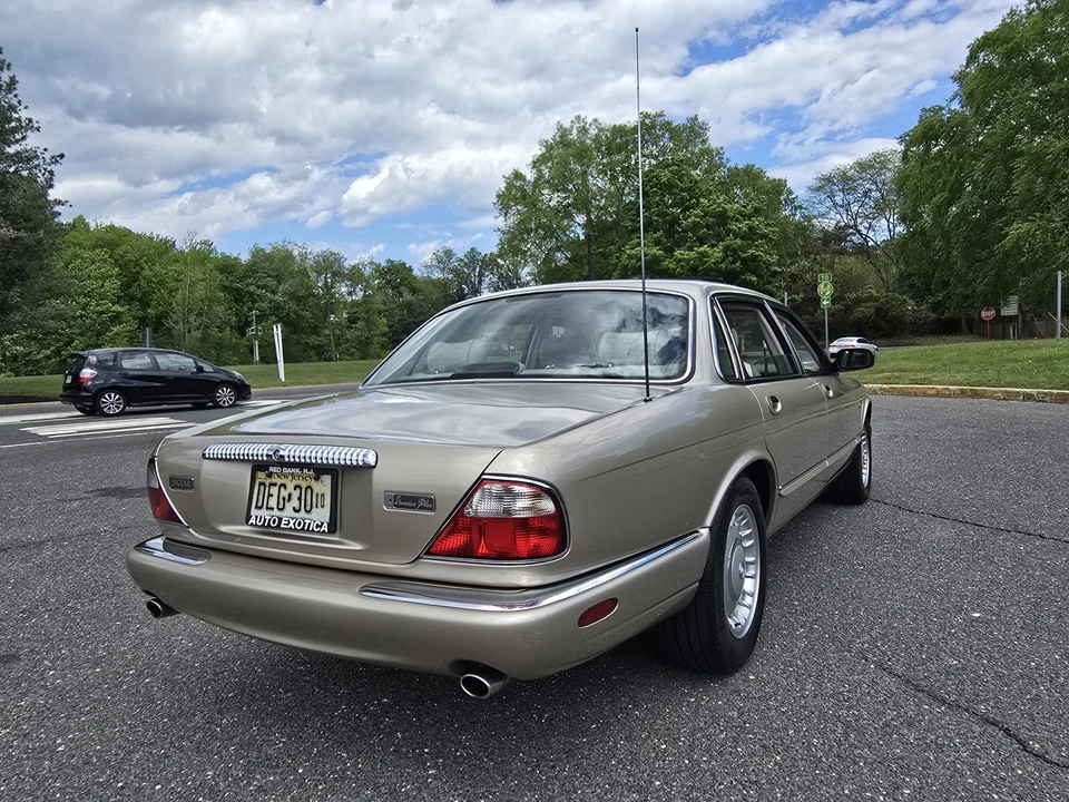 2000 Jaguar X308 XJ - Image 13 of 31