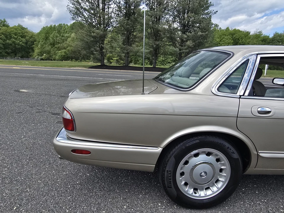 2000 Jaguar X308 XJ - Image 21 of 31