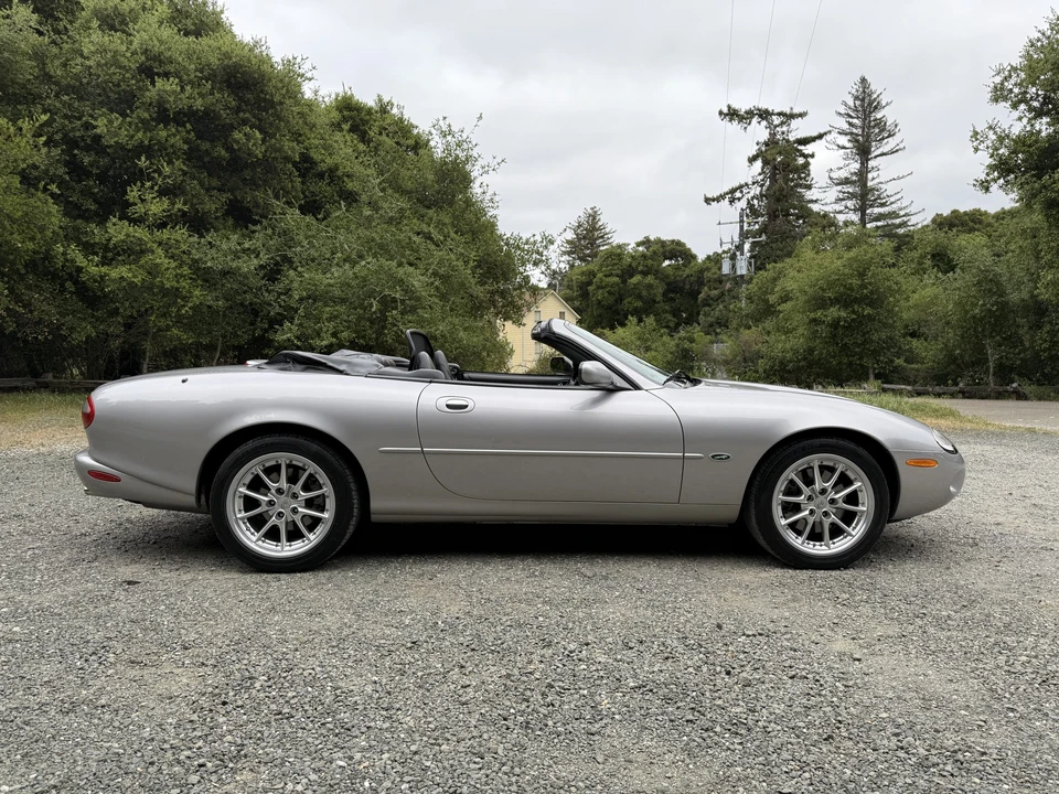 2000 Jaguar X100 XK8 - Image 16 of 31
