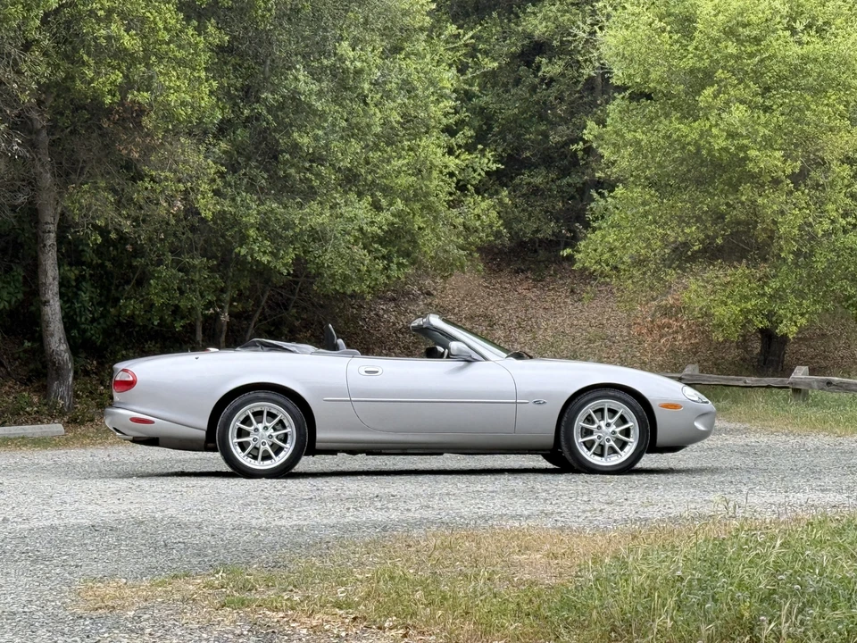 2000 Jaguar X100 XK8 - Image 15 of 31
