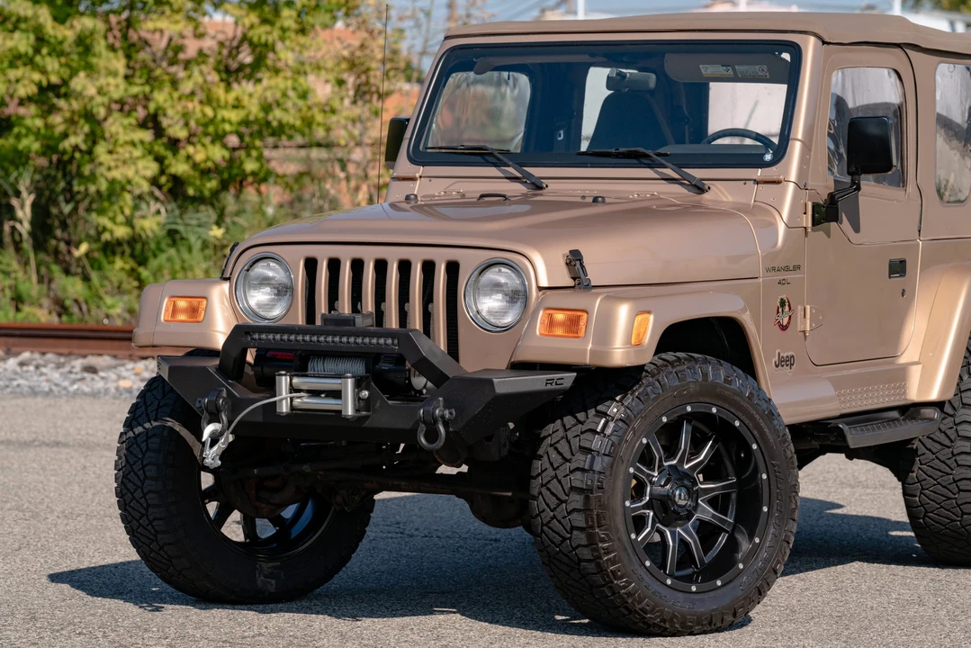 2000 Jeep TJ Wrangler - Image 24 of 31
