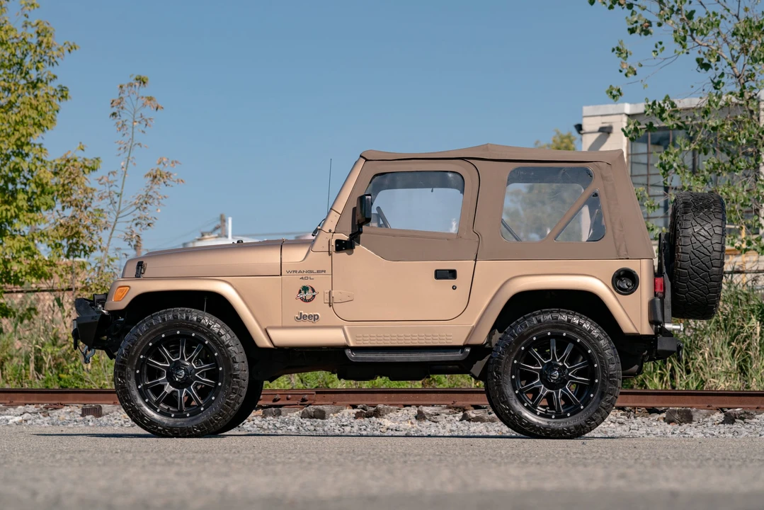 2000 Jeep TJ Wrangler - Image 7 of 31
