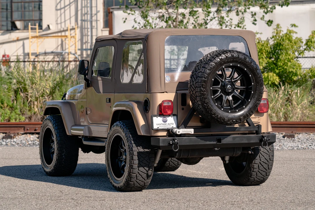 2000 Jeep TJ Wrangler - Image 10 of 31