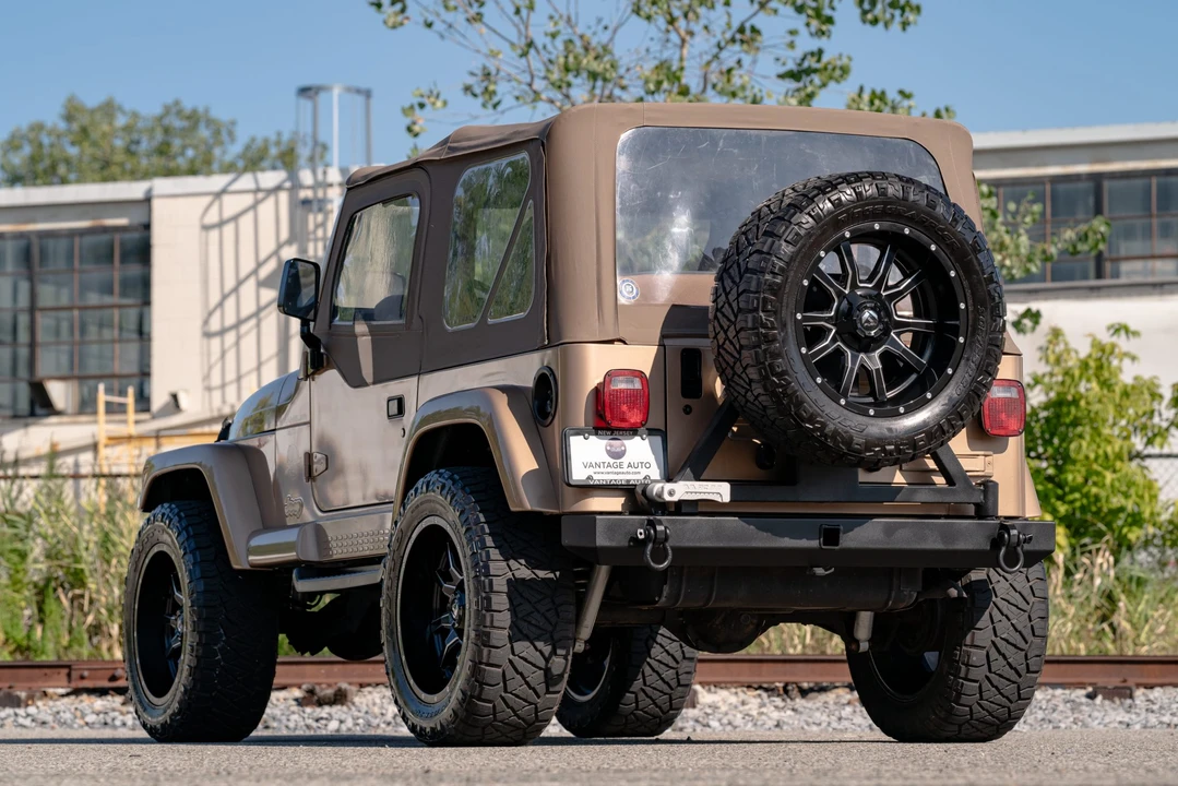 2000 Jeep TJ Wrangler - Image 11 of 31