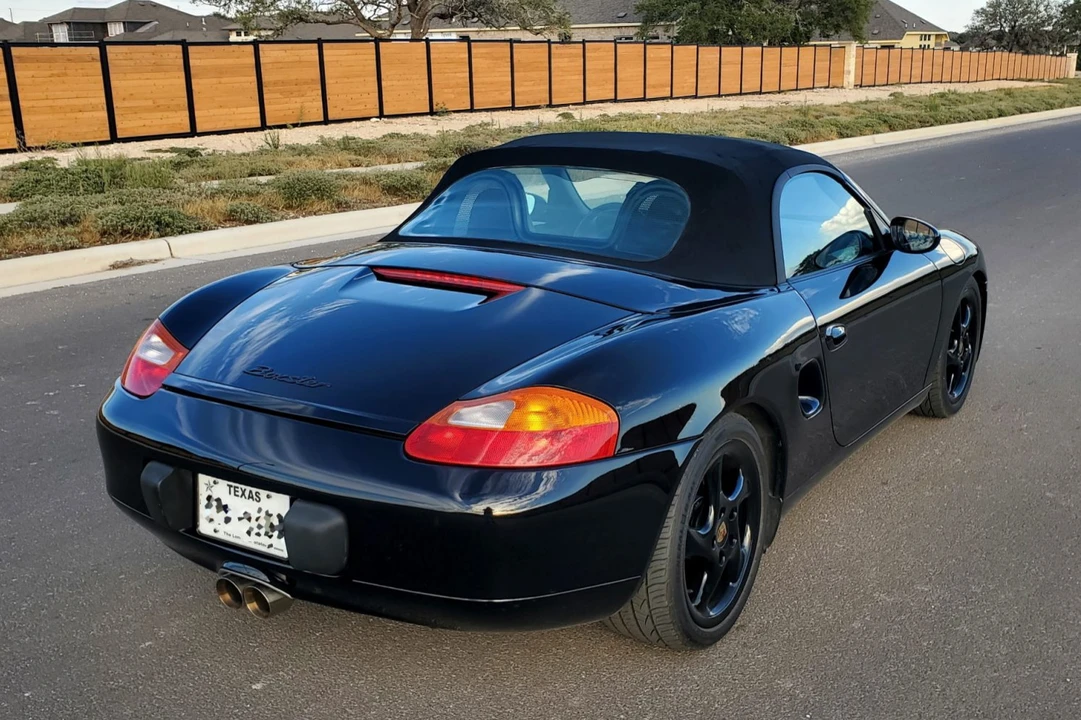 2000 Porsche 986 Boxster - Image 25 of 31