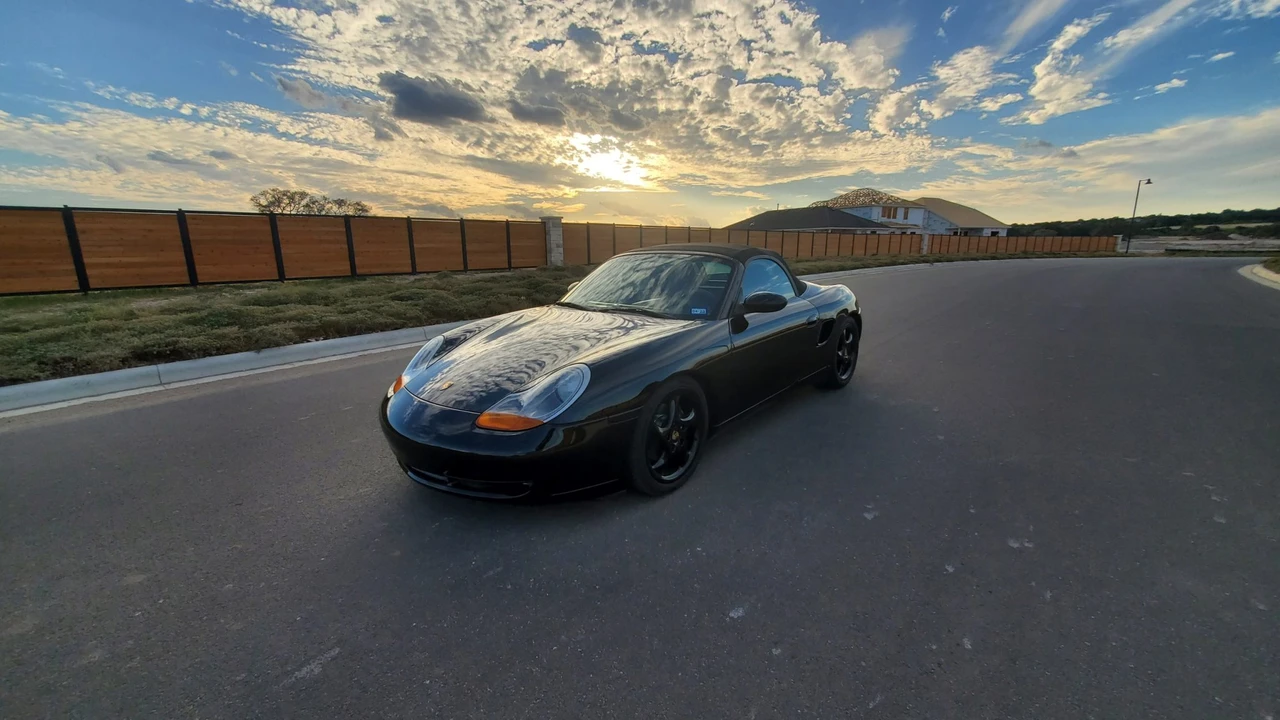 2000 Porsche 986 Boxster - Image 2 of 31