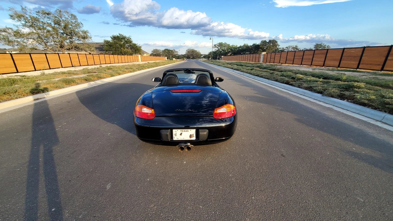 2000 Porsche 986 Boxster - Image 11 of 31