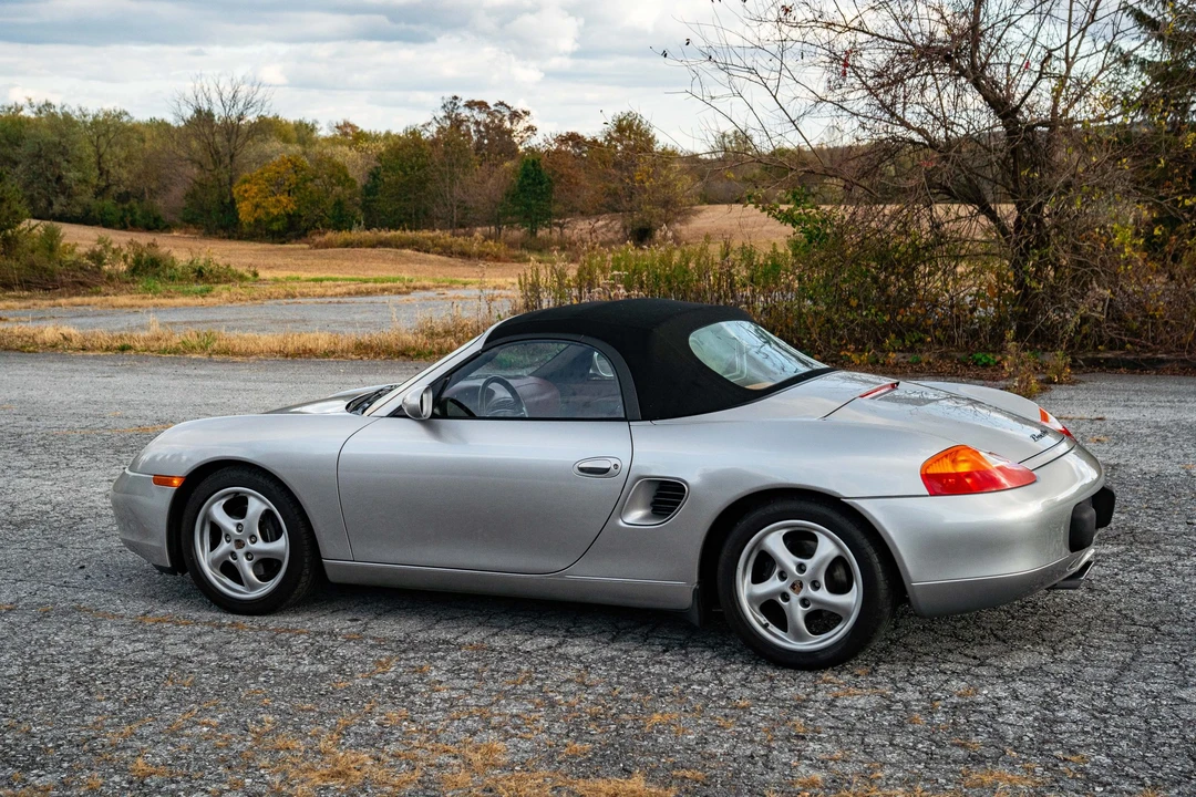 2000 Porsche 986 Boxster - Image 16 of 31