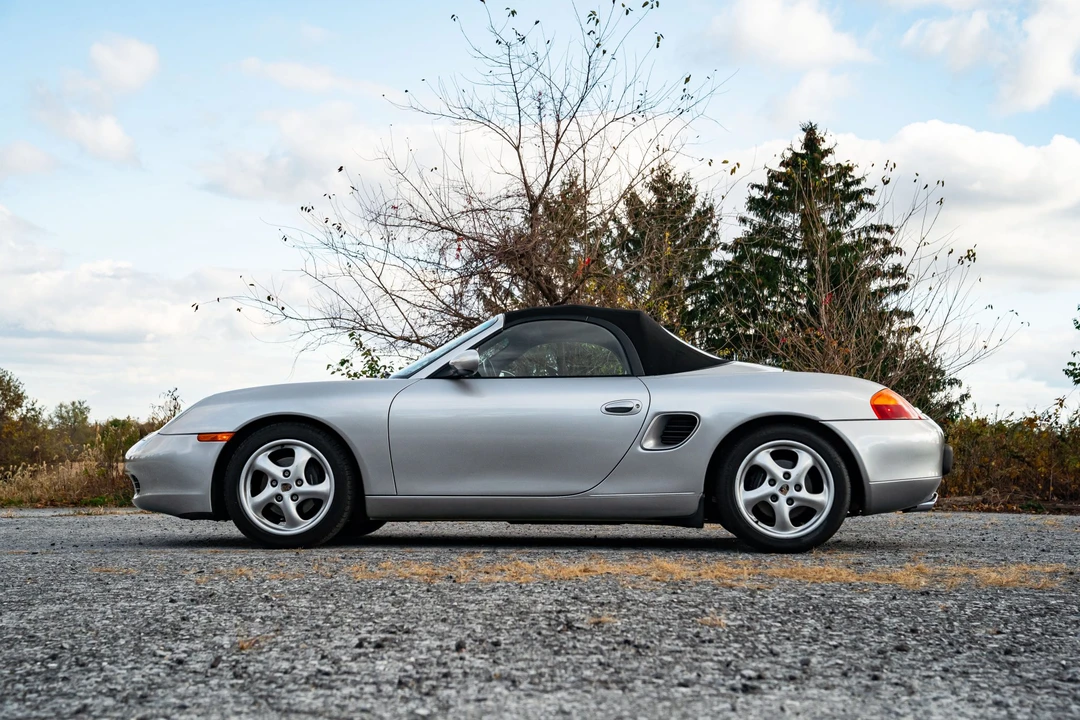 2000 Porsche 986 Boxster - Image 13 of 31