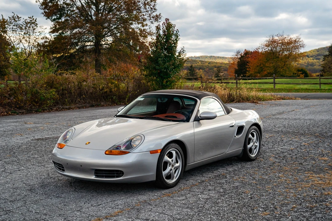 2000 Porsche 986 Boxster - Image 9 of 31