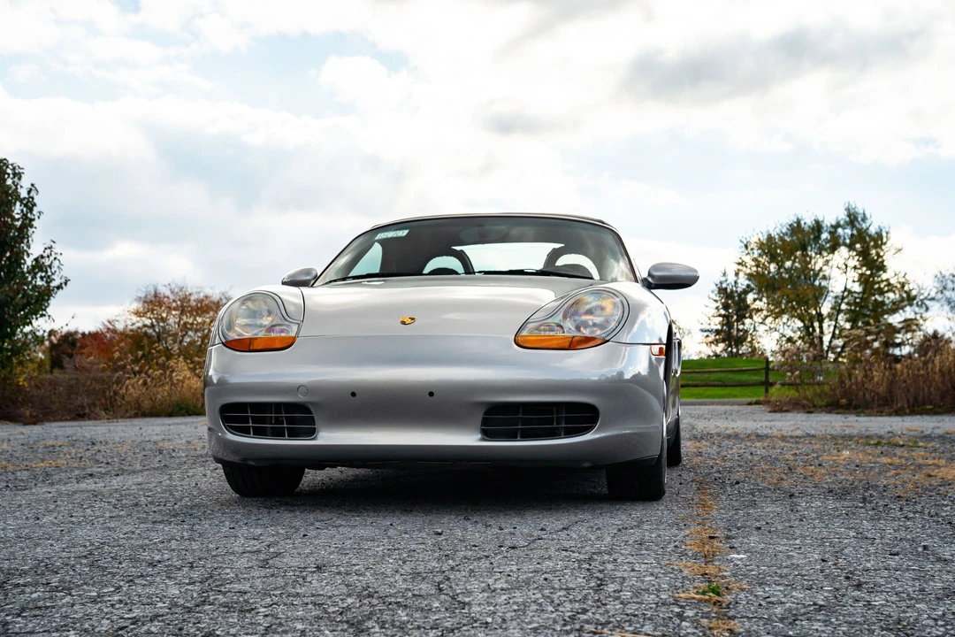 2000 Porsche 986 Boxster - Image 2 of 31