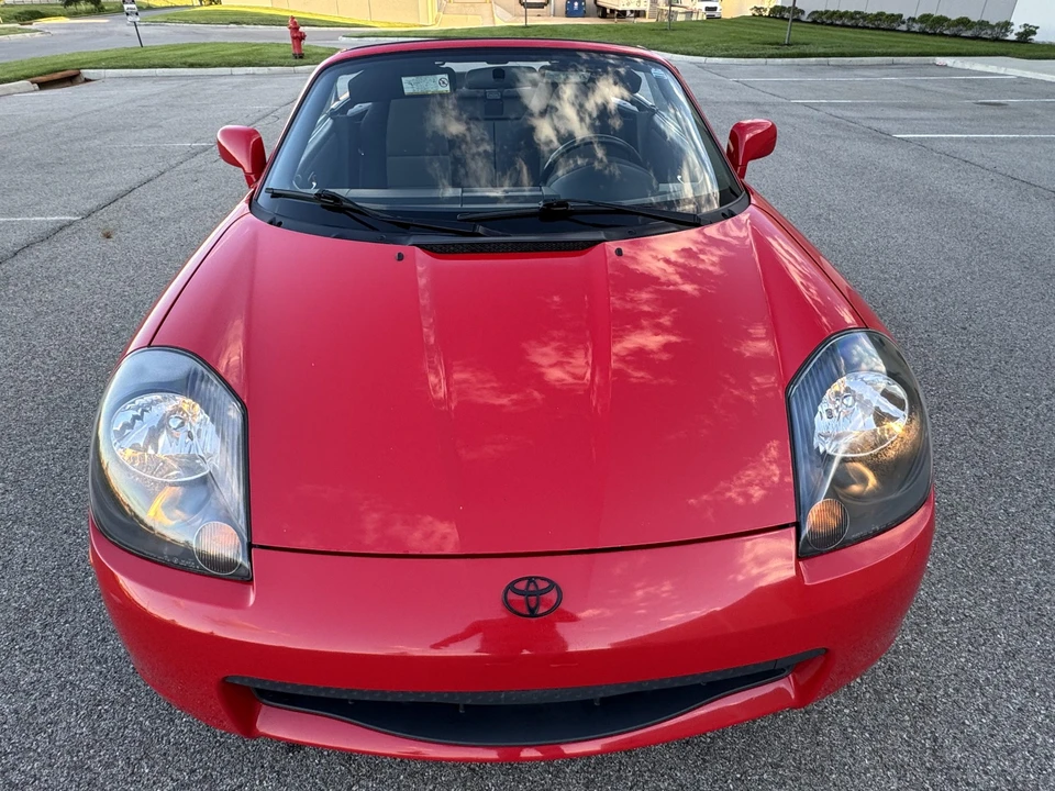 2000 Toyota MR2 Spyder/MR-S - Image 23 of 31