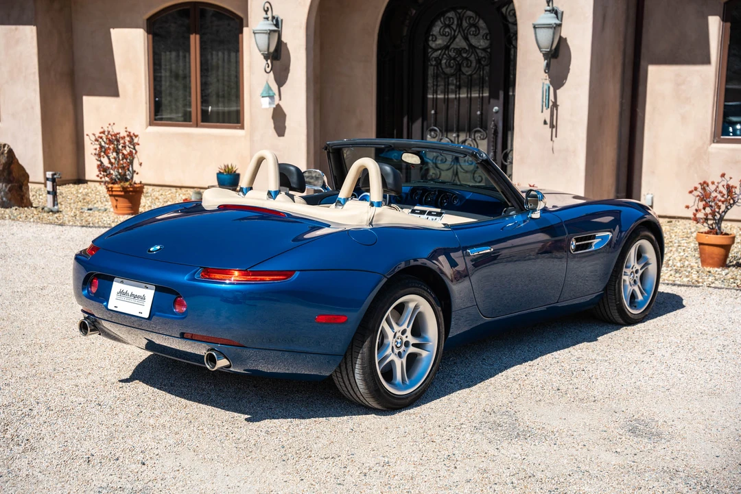 2001 BMW Z8 - Image 11 of 31
